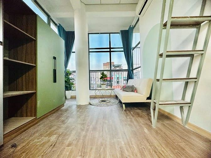 Hình ảnh Studio tường kính siêu chill tại Bình Thạnh