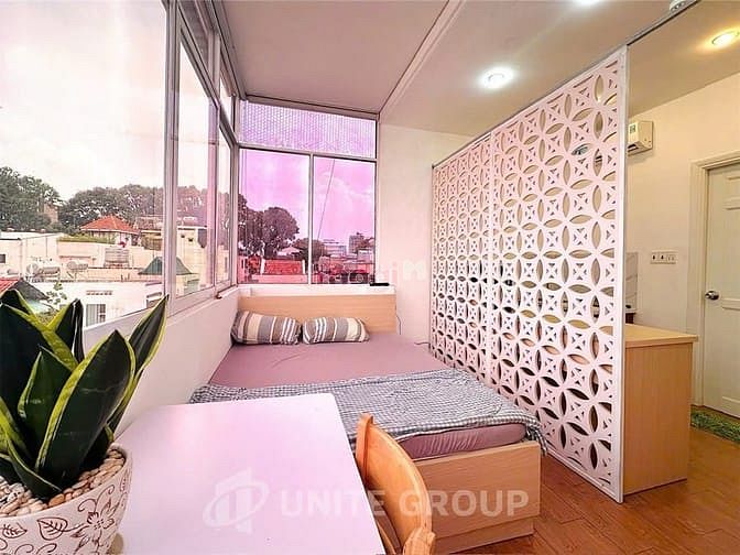 Hình ảnh Mb6623 nạp rút nhanh chóng tone hồng tách bếp - Thang máy view thành phố siêu chill