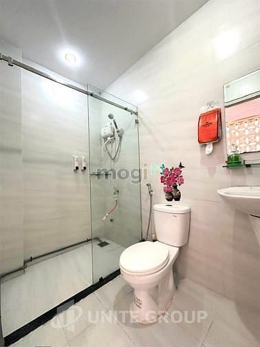 Hình ảnh Mb6623 nạp rút nhanh chóng tone hồng tách bếp - Thang máy view thành phố siêu chill
