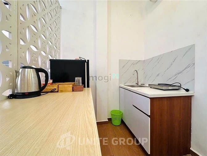Hình ảnh Mb6623 nạp rút nhanh chóng tone hồng tách bếp - Thang máy view thành phố siêu chill
