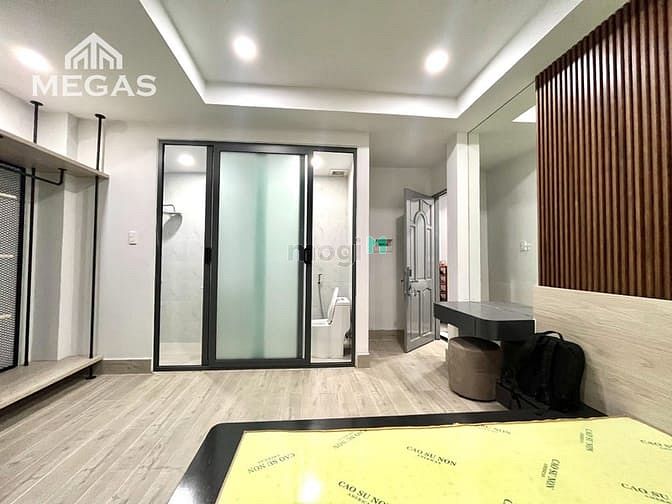 Hình ảnh Căn Hộ View Kính - Cao Cấp - Full Nội Thất Ở Hà Huy Giáp - Ngã Tư Ga