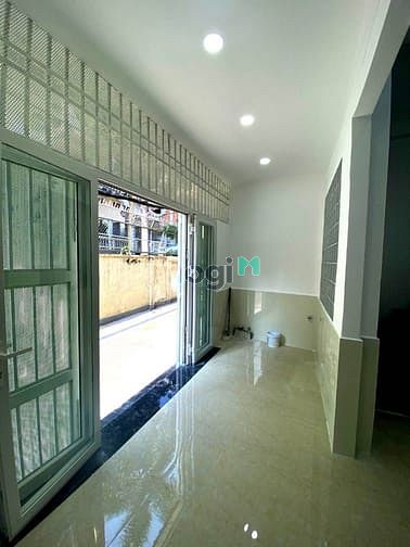 Hình ảnh 24110594-Bán nhà Lê Văn Sỹ P12 Q3, 28m2, HXH, SHR 6 tầng 4PN, 9.4ty TL