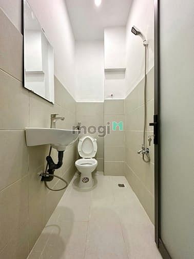 Hình ảnh STUDIO ban công full nội thất gần cầu Ông Lãnh Q4