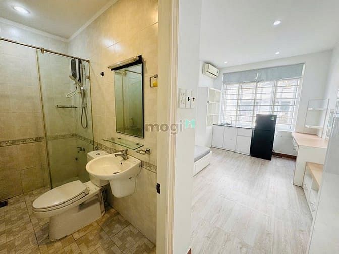 Hình ảnh Mb6623 nạp rút nhanh chóng ban công gần 40m2 ngay CV Hoàng Văn Thụ