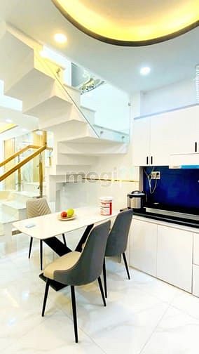 Hình ảnh Giảm 150tr Còn 5.35ty Phạm Văn Chiêu P14 Hẻm Ôtô 50m2