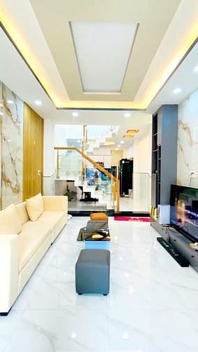 Hình ảnh Giảm 150tr Còn 5.35ty Phạm Văn Chiêu P14 Hẻm Ôtô 50m2