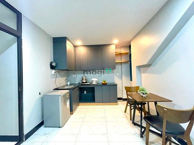 Hình ảnh Mb6623 nạp rút nhanh chóng phố ẩm thực Phan Xích Long Phú Nhuận. Nội thất đầy đủ, cao cấp