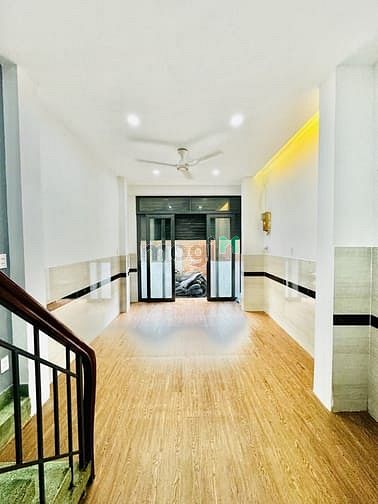 Hình ảnh 2411054- Nhà mới ở liền Bình Thạnh- 3 tầng chỉ 4 tỷ.