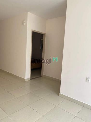 Hình ảnh cho thuê căn trống 2 phòng ngủ view đẹp tại chung cư Sơn An