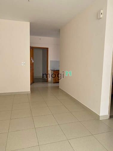 Hình ảnh cho thuê căn trống 2 phòng ngủ view đẹp tại chung cư Sơn An