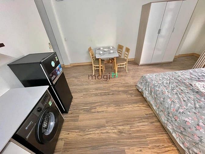 Hình ảnh Mb6623 nạp rút nhanh chóng Studio ban công 40m2 ngay CV HOÀNG VĂN THỤ, Sân bay TSN