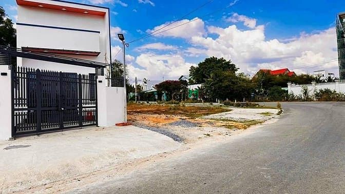 Hình ảnh Đất đối diện bv 1500 giường binh duong chỉ 1ti950