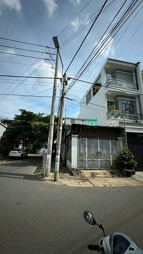 Hình ảnh Cho thuê nhà lô Góc gần Mẫu giáo Hoa Sen