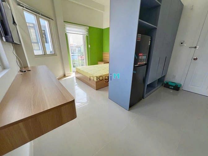 Hình ảnh Chính Chủ Cho Thuê Căn Hộ Mới 100% ngay Cầu Nguyên Văn Cừ Quận 1