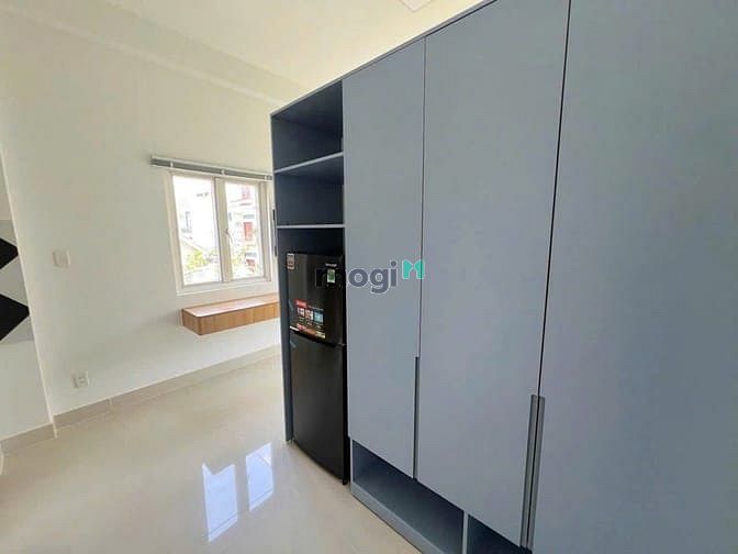 Hình ảnh Chính Chủ Cho Thuê Căn Hộ Mới 100% ngay Cầu Nguyên Văn Cừ Quận 1