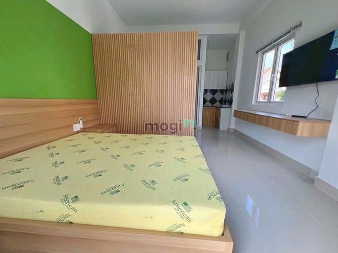 Hình ảnh Chính Chủ Cho Thuê Căn Hộ Mới 100% ngay Cầu Nguyên Văn Cừ Quận 1