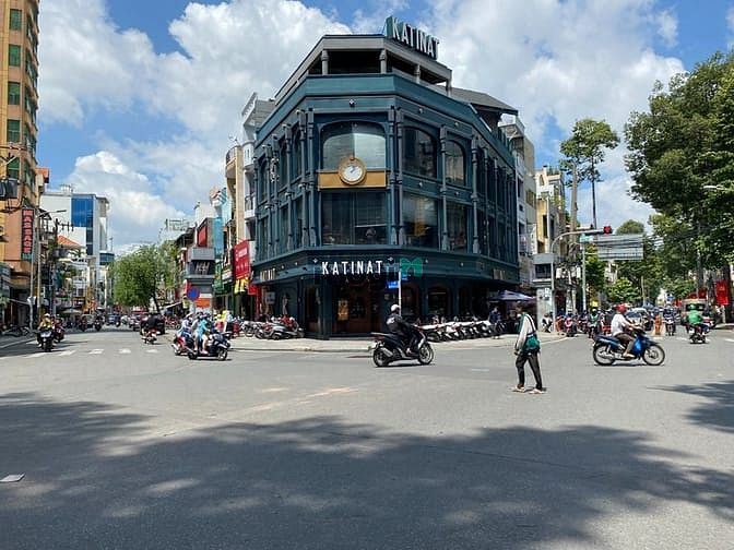 Hình ảnh 49.5 Tỷ MT Trần Quang Khải - 8x27m / 6 Tầng - 216m² - HĐT 200 Triệu