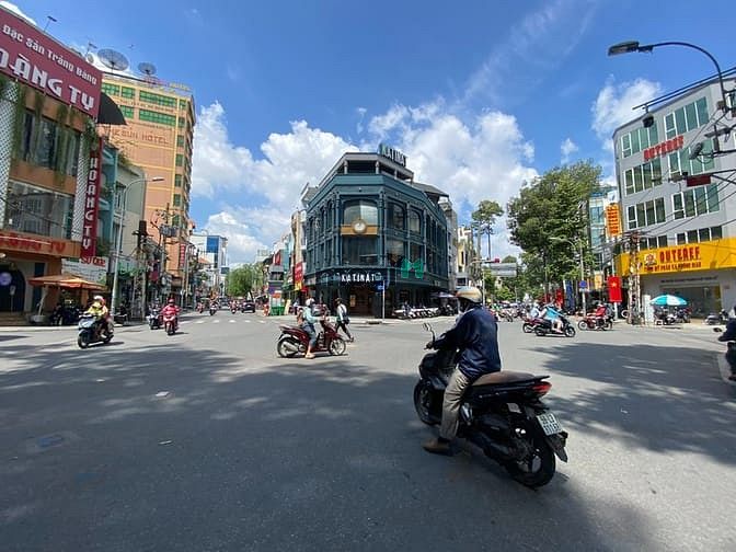 Hình ảnh 49.5 Tỷ MT Trần Quang Khải - 8x27m / 6 Tầng - 216m² - HĐT 200 Triệu