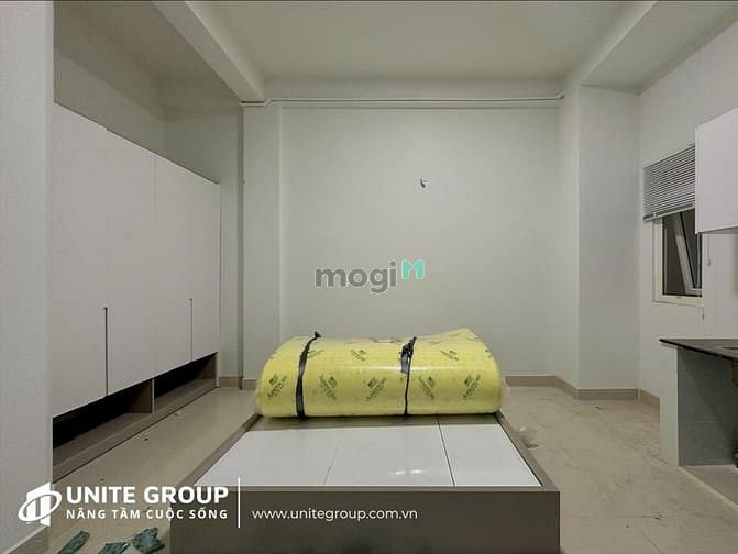 Hình ảnh Studio mới chưa bóc seal cửa sổ thoáng full NT Q8