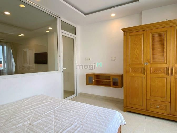 Hình ảnh 1PN riêng 55m2 mặt tiền Q10_Thang máy_Máy giặt riêng