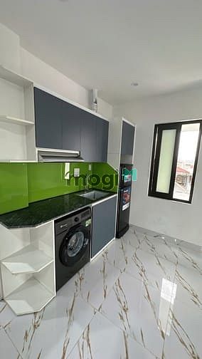 Hình ảnh Ngã Tư Sở 30m2 Mới Tinh Full Đồ Thang Máy Giá Tốt