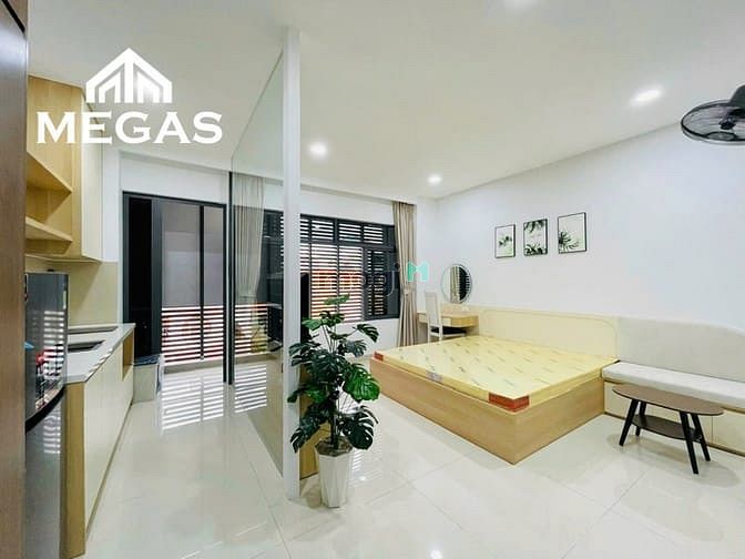 Hình ảnh Căn Hộ Cao Cấp, Mới 100% - Ban Công Riêng, ngay Lê Văn Sỹ - Tân Bình