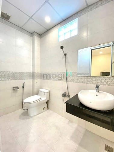 Hình ảnh CHDV KO GIỚI HẠN NGƯỜI VÀ XE_bảo vệ 24/7_Thang máy