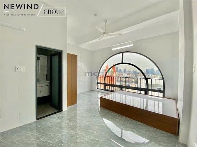 Hình ảnh Mb6623 nạp rút nhanh chóng DUPLEX/STUDIO full nội thất, cửa sổ lớn gần Nguyễn Tất Thành Q4