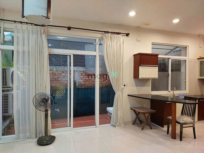 Hình ảnh Cho thuê biệt thự liên kế, Phú Mỹ Hưng, Quận 7, Giá rẻ