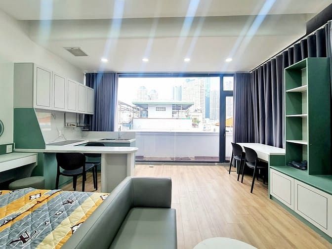 Hình ảnh Khai trương căn Studio Ban công, full NT hiện đại view Lanmark 81 BT