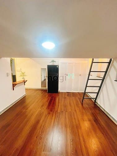 Hình ảnh Cho thuê căn Duplex rộng 50m2 ngay chợ Bà Chiểu Quận Bình Thạnh