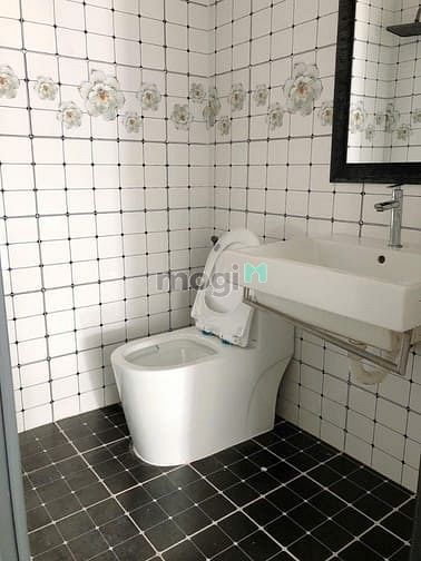 Hình ảnh Bán căn Shophouse 1 trệt 1 lầu mặt bằng kinh doanh mặt tiền đường số 7