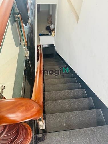 Hình ảnh BÁN biệt thự mặt tiền khu k300 tân bình