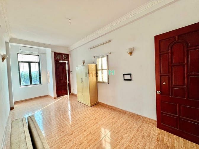 Hình ảnh Bán ngô quyền hà đông 32m2, ô tô đỗ, 5 tầng nhỉnh 6 tỷ