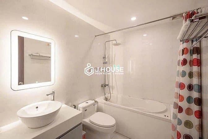 Hình ảnh Mb6623 nạp rút nhanh chóng studio ban công sang trọng ngay trung tâm Q1