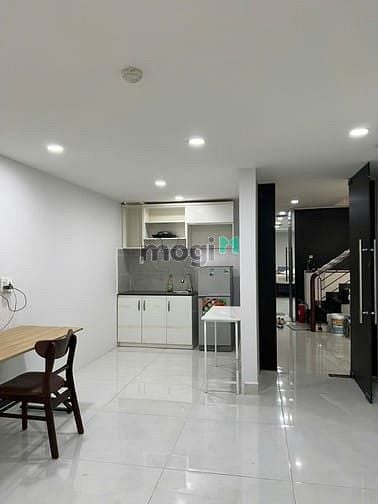 Hình ảnh Cho thuê CHDV Phan Khiêm Ich, Tân Phong, Quận 7.