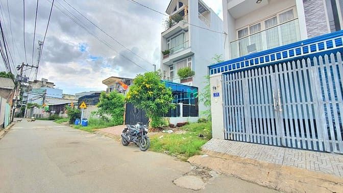 Hình ảnh Bán đất mặt tiền đường 963 Nguyễn Duy Trinh , Phú Hữu, Q9 - DT : 69m2