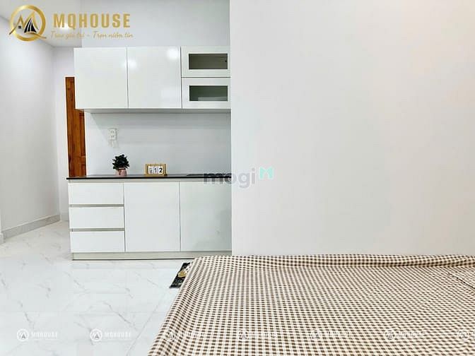 Hình ảnh Căn Hộ FULL Nội Thất Cửa Sổ Thoáng - Ngay Đường Hòa Bình - Đầm Sen