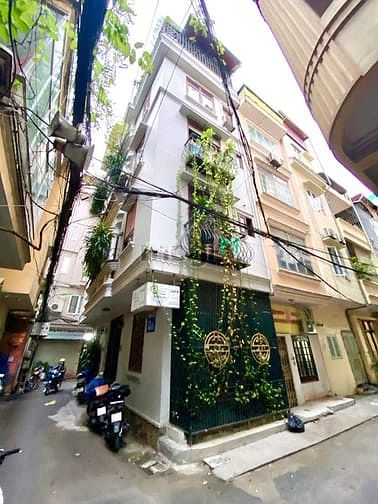 Hình ảnh Bán Nhà Phân Lô Phố Trần Quốc Hoàn - Cầu Giấy - Dt 40/50m2 x 5 tầng.