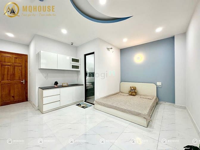 Hình ảnh Căn Hộ FULL Nội Thất Cửa Sổ Thoáng - Ngay Đường Hòa Bình - Đầm Sen