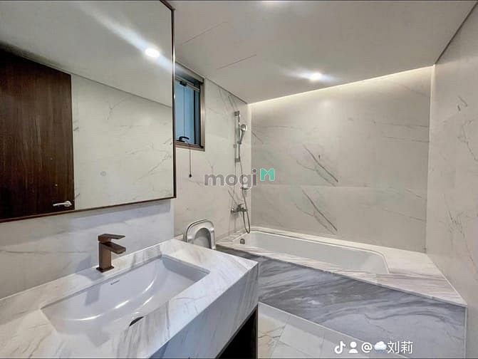 Hình ảnh Midtown The Park 아파트 135m2, 새로운 디자인, 침실 3개, 고급 가구 완비, 임대료 4,700만 달러