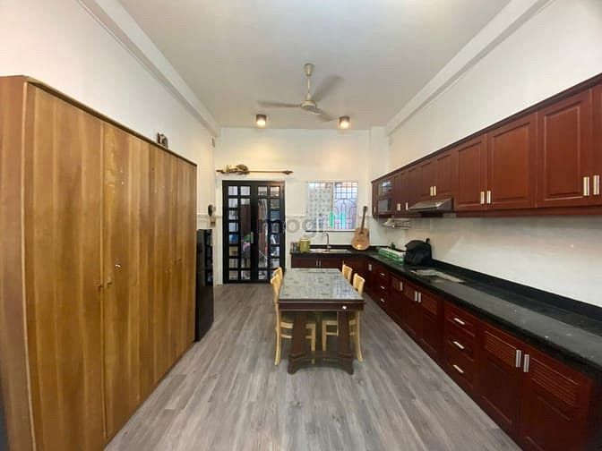 Hình ảnh Cho Thuê Nhà Nguyên Căn, Full Nột Thất, Có 2 PN,1 P.Bếp,1 P.khách,