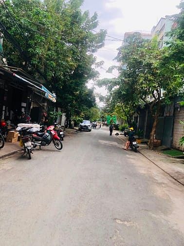 Hình ảnh Bán CHDV Phan Huy Ích gần cầu tham lương - 170m2 - 6 tầng thang máy