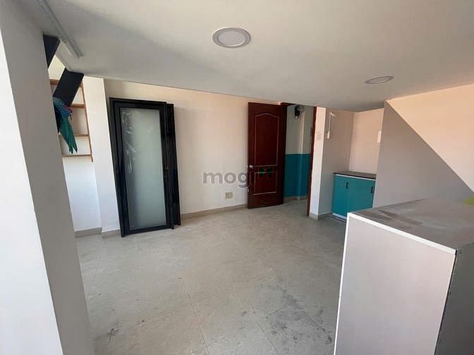 Hình ảnh 🏠 Duplex mới xây có ban công gần Đại học Hutech, GTVT