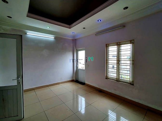 Hình ảnh Bán gấp nhà 4 tầng Phúc Lợi, Long Biên, DT 69m2, MT 5m, Giá 5.95 tỷ