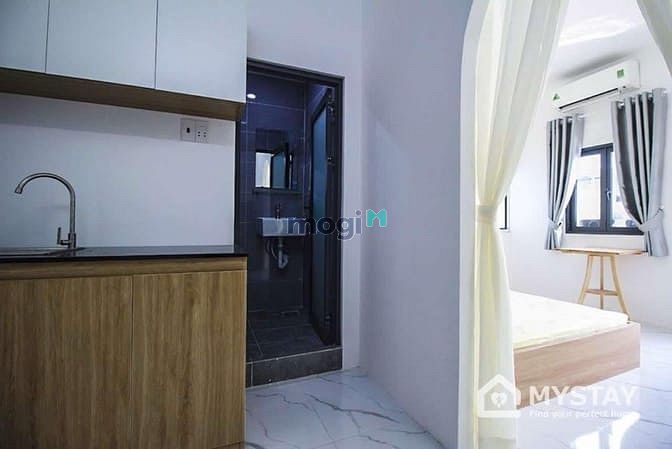Hình ảnh CHDV full nội thất tách bếp bankong Tân bình