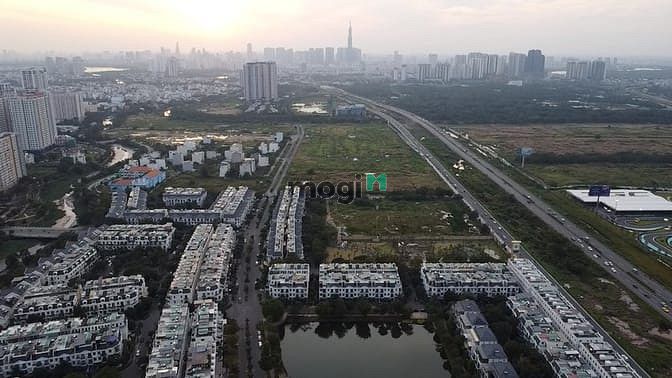 Hình ảnh Bán đất KDC nam Rạch Chiếc đường song hành Q.2 giá 9,6 tỷ