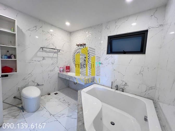 Hình ảnh Biệt Thự Hiện Đại Hầm 3 Lầu 5 Phòng, Có Thang Máy - Nội Thất Cao Cấp
