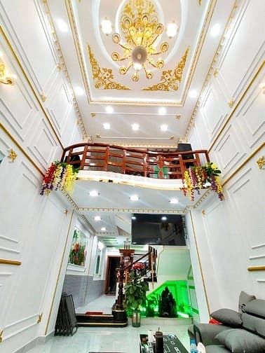 Hình ảnh Siêu phẩm Lê Văn Thọ P9 80m2 HXT thông 5 lầu full NT chỉ còn 8tỷ