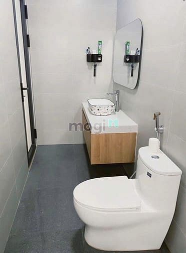 Hình ảnh Nhà có sổ hồng riêng và 100 % thổ cư